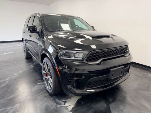 Used 2024 Dodge Durango R/T w/ Tow 'N Go Group AWD/4WD image 29