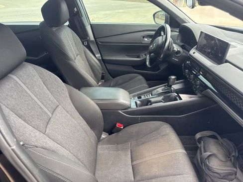 Used 2023 Honda Accord Sport image 4