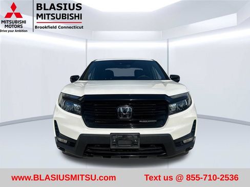 Used 2023 Honda Ridgeline Black Edition image 4