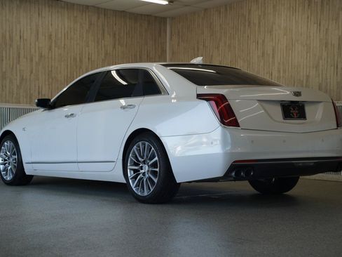 Used 2017 Cadillac CT6 Luxury AWD/4WD image 7