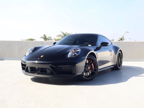 Certified 2024 Porsche 911 Carrera GTS image 1