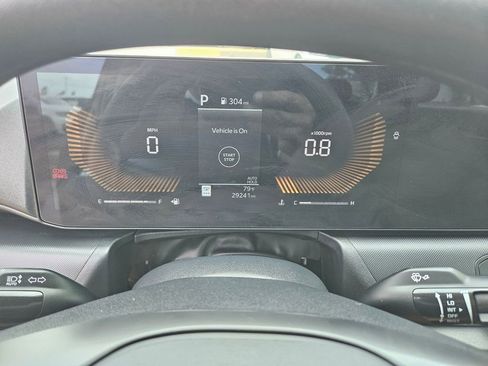 Used 2025 Kia K4 FWD image 19