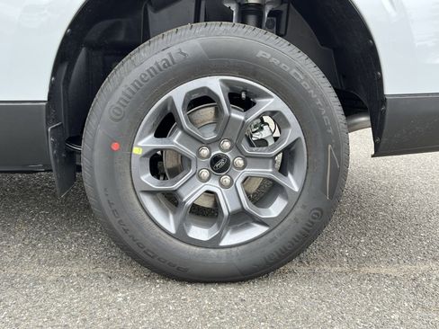 New 2025 Ford Maverick XLT w/ XLT Luxury Package image 12