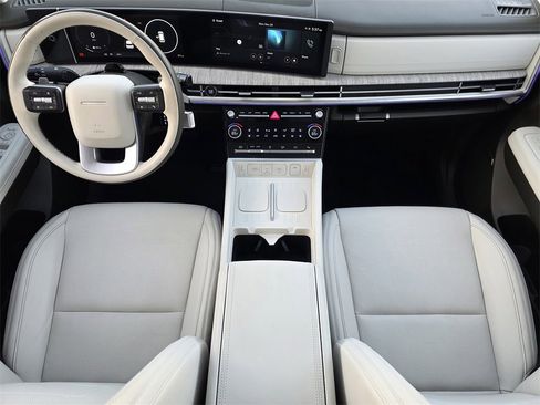 Used 2024 Hyundai Santa Fe Calligraphy image 20