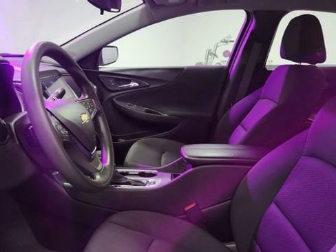 Used 2024 Chevrolet Malibu LT image 9
