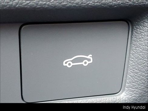 Certified 2025 Hyundai Sonata SE image 26