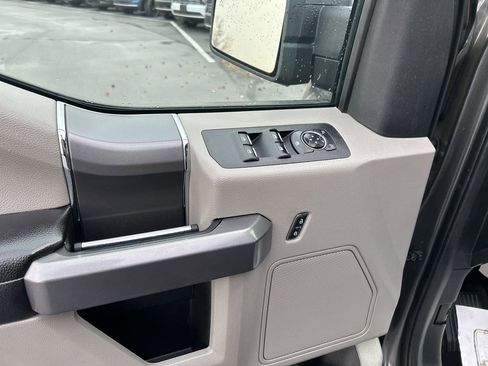 Used 2020 Ford F150 XLT w/ Equipment Group 302A Luxury image 20