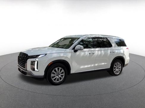 Used 2025 Hyundai Palisade SEL FWD image 8