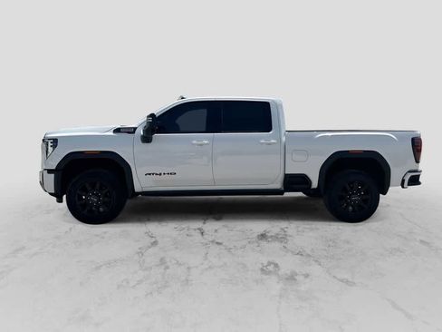 Used 2025 GMC Sierra 2500 AT4 w/ AT4 Premium Plus Package AWD/4WD image 5