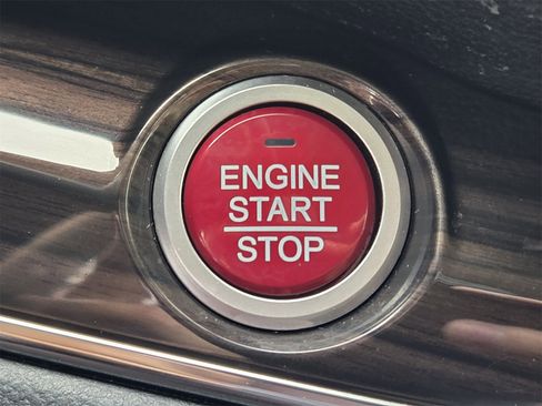 Used 2016 Honda CR-V EX-L image 18