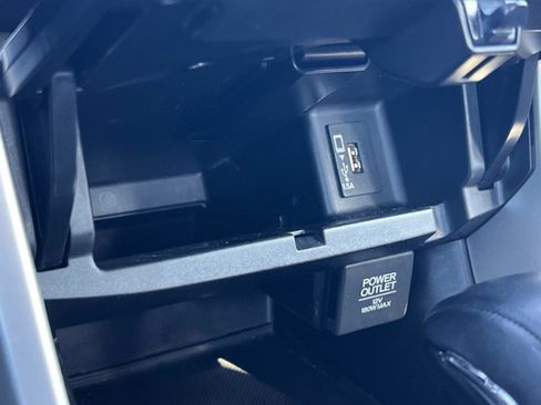 Certified 2017 Honda Accord Touring image 19