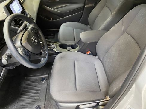 Used 2024 Toyota Corolla LE FWD image 19