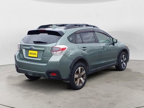Used 2016 Subaru Crosstrek Touring AWD/4WD image 5