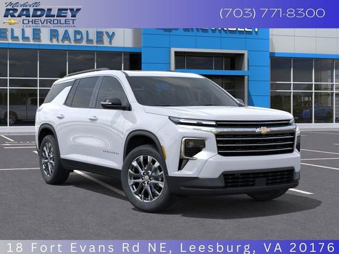 New 2026 Chevrolet Traverse LT w/ Enhanced Driving Package image 9