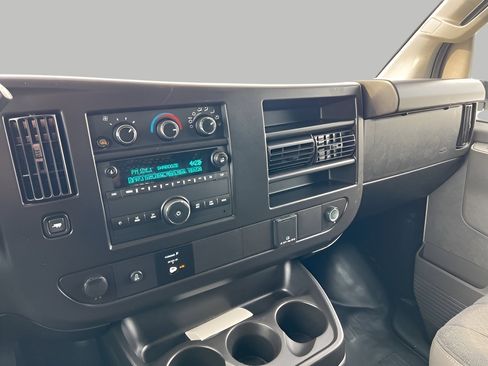 Used 2024 Chevrolet Express 2500 w/ Driver Convenience Package image 36