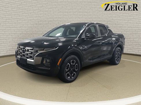 Used 2023 Hyundai Santa Cruz SEL image 1