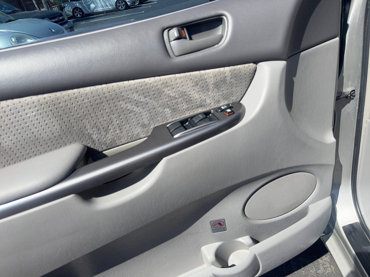 Used 2008 Toyota Sienna LE FWD image 13