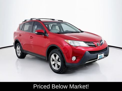 Used 2015 Toyota RAV4 XLE FWD image 1