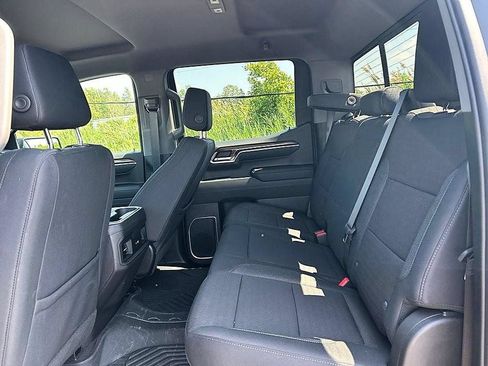 Used 2023 Chevrolet Silverado 1500 LT Trail Boss w/ Convenience Package II AWD/4WD image 26