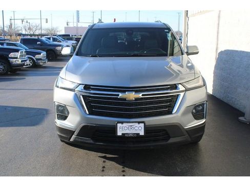 Used 2023 Chevrolet Traverse LT w/ LPO, Floor Liner Package image 11