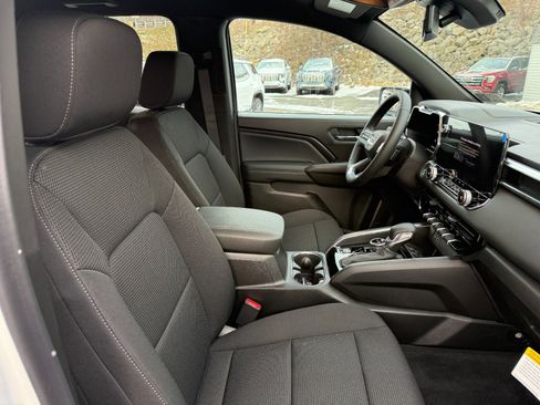 New 2026 GMC Canyon Elevation w/ LPO, Sports Bar Package image 20