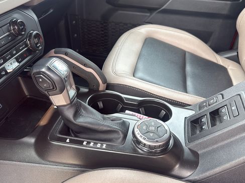 Used 2024 Ford Bronco Big Bend AWD/4WD image 19