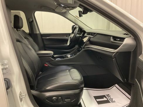 Used 2021 Jeep Grand Cherokee L Limited image 30