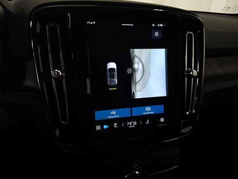 Certified 2023 Volvo C40 P8 Recharge Ultimate image 31