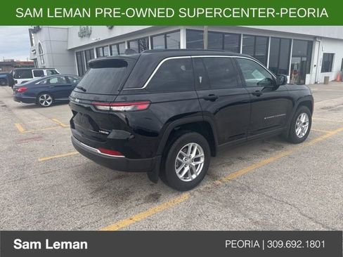 Used 2024 Jeep Grand Cherokee Laredo X w/ Luxury Tech Group I image 3