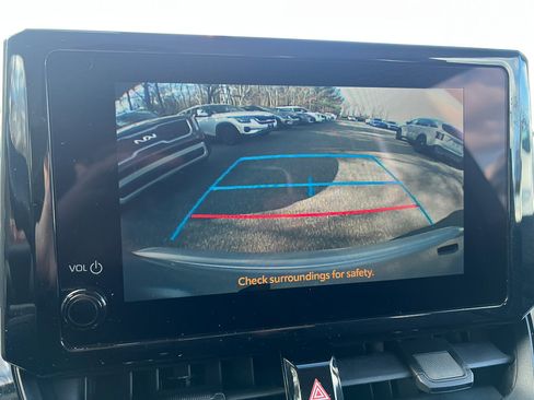 Used 2024 Toyota Corolla LE image 18