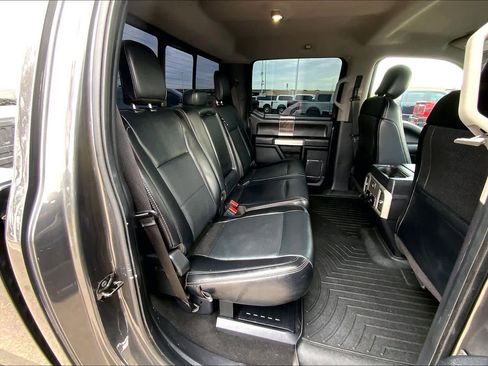Certified 2019 Ford F250 Lariat w/ Chrome Package image 19
