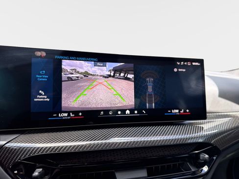 Used 2025 BMW M4 CS AWD/4WD image 36