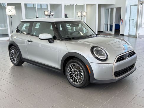 New 2026 MINI Cooper 2-Door Hardtop FWD image 7