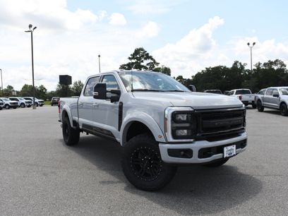 New 2026 Ford F250 Lariat w/ Black Appearance Package