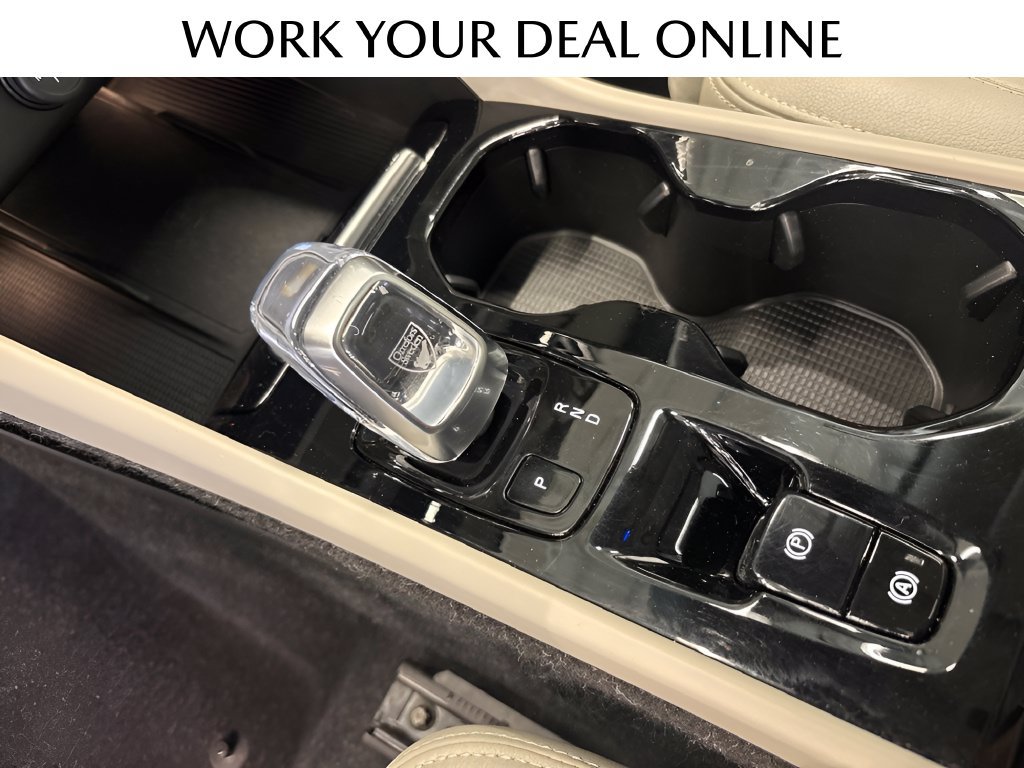 Used 2021 Volvo XC40 T5 Inscription AWD/4WD image 19