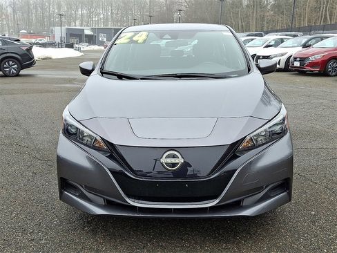Used 2024 Nissan Leaf S image 2