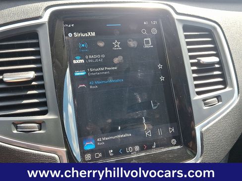 Certified 2024 Volvo XC90 B5 Core w/ Protection Package Premier image 18