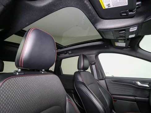 Used 2023 Ford Escape ST-Line w/ Tech Pack #1 image 18