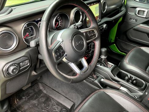 Used 2019 Jeep Wrangler Unlimited Rubicon image 14