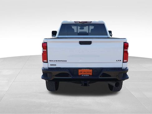 Certified 2026 Chevrolet Silverado 3500 LTZ w/ LTZ Plus Package AWD/4WD image 6
