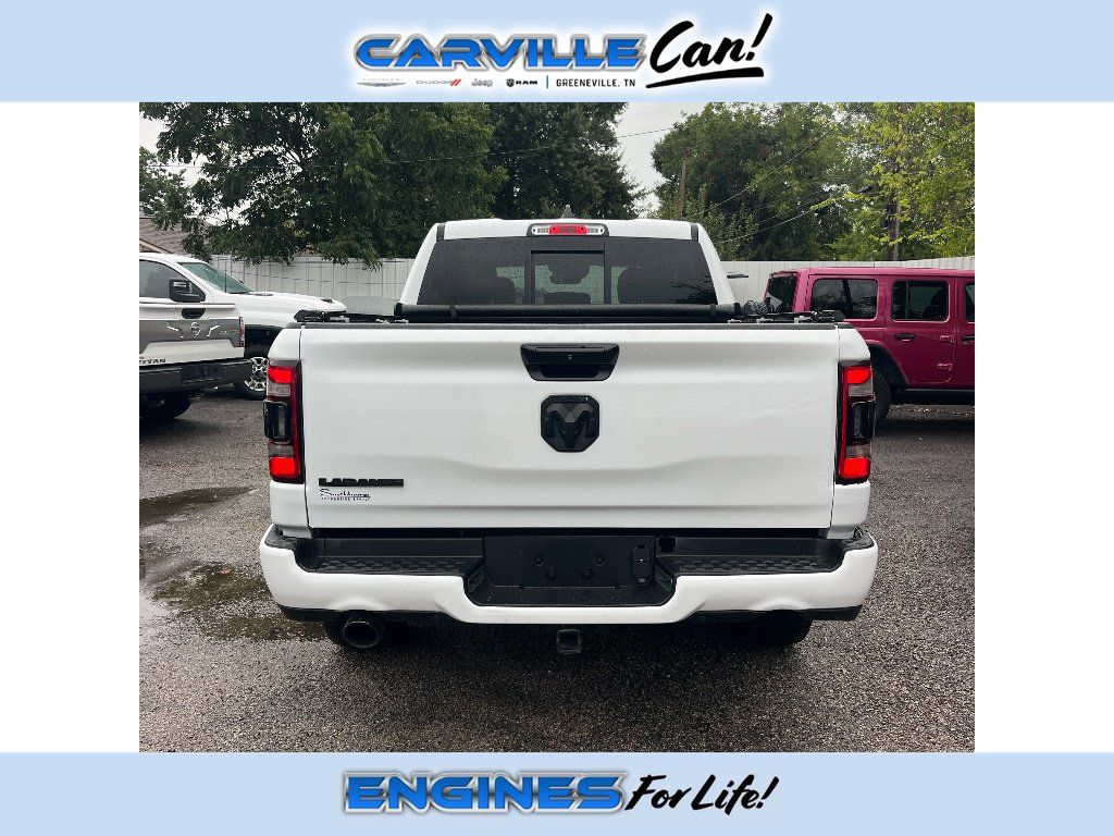 Used 2024 RAM 1500 Laramie AWD/4WD image 4
