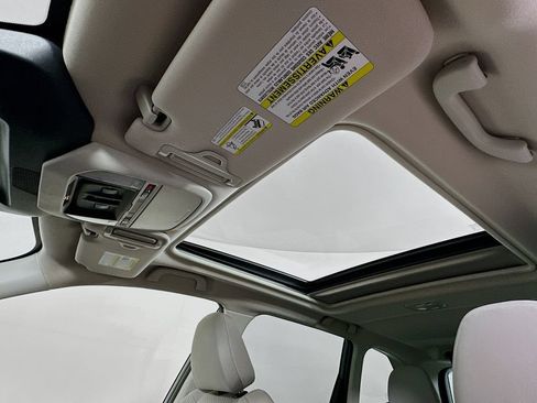 Used 2023 Subaru Forester Premium AWD/4WD image 11