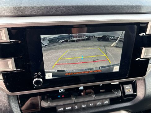 New 2026 Toyota Tundra SR5 w/ SR5 Convenience Package image 18