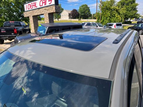 Used 2021 Jeep Grand Cherokee Laredo X AWD/4WD image 13