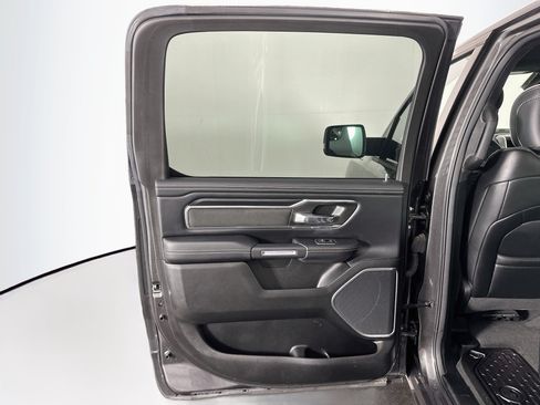Used 2023 RAM 1500 Laramie AWD/4WD image 26