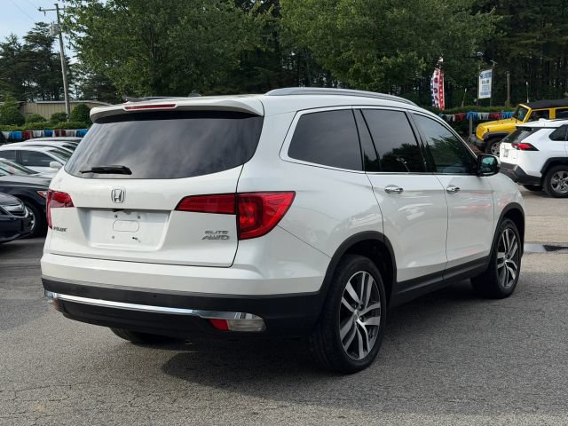 Used 2017 Honda Pilot Elite image 5