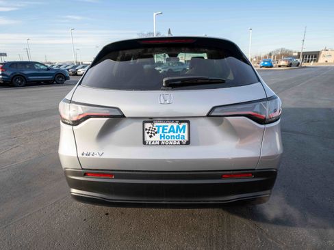 New 2026 Honda HR-V LX image 5