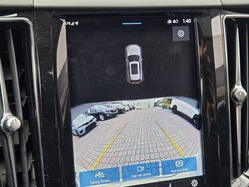 Used 2024 Volvo XC60 B5 Core w/ Protection Package Premier image 24