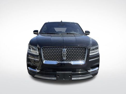 Used 2019 Lincoln Navigator Reserve AWD/4WD image 4