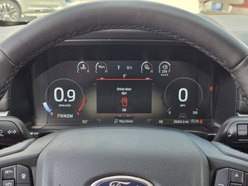 Used 2024 Ford Ranger Lariat w/ FX4 Off-Road Package AWD/4WD image 13